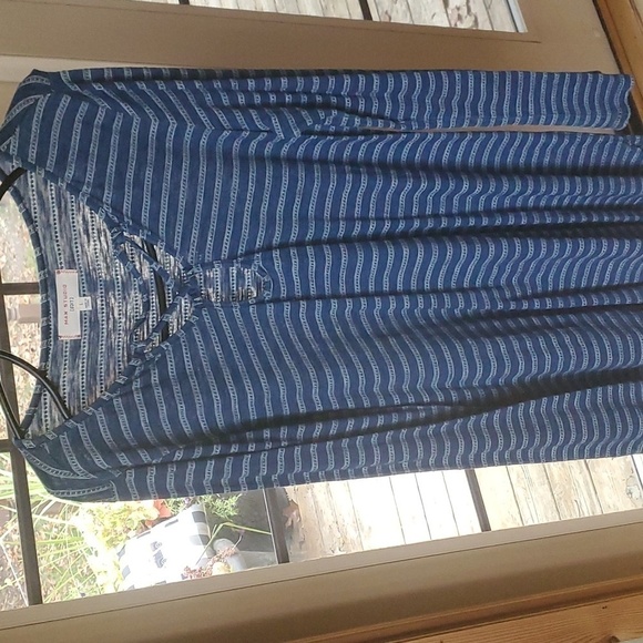 Max‎ Studio Long Sleeve Tie Neckline Sz L Dress - Picture 2 of 9